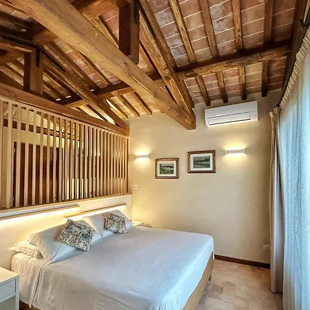 Casalpiano Farm stay *